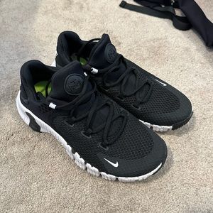 Nike Metcon 4 (size 8.5)